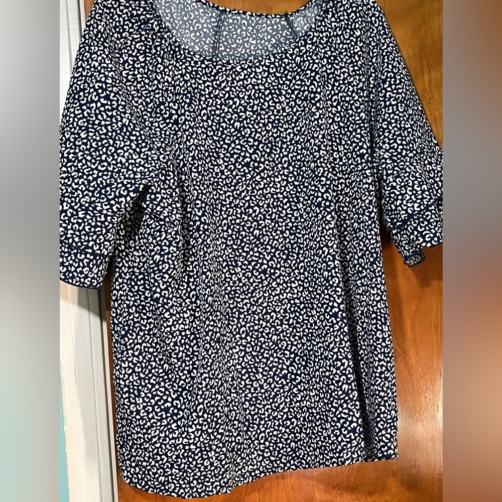 Elegant Navy and White Blouse